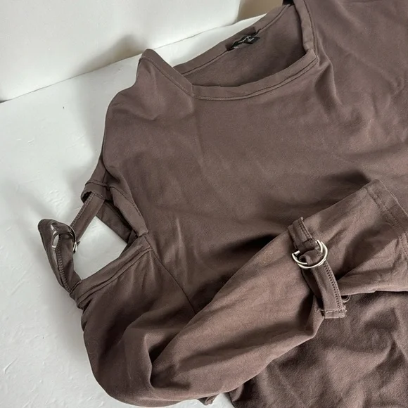 NWOT Very J Long Sleeved Top - Picture 3 of 4